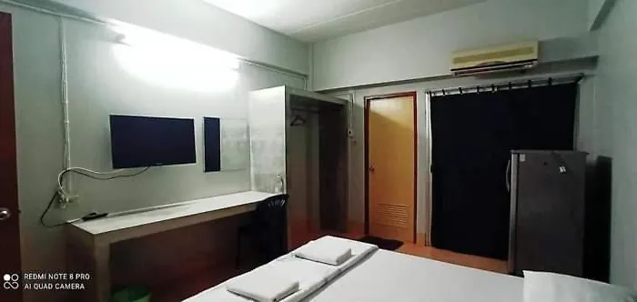 Apartment Jirapong